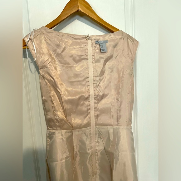 Pencil dress - Picture 9 of 10